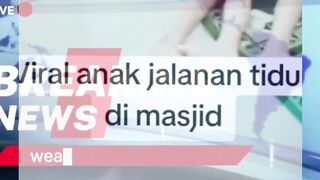 2 remaja berpelukan di masjid, disiram air. Mesum atau tidak? #viral #masjid #remaja #heboh #opini!!