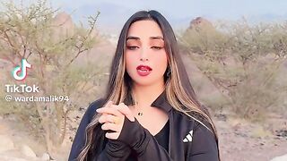 Best Beautiful Friends