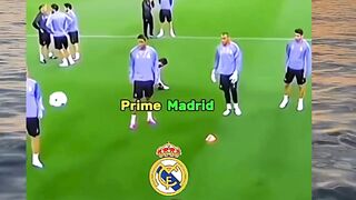 Inspirasional & Fokus pada Mentalitas