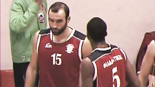 Giannis Antetokounmpo show us that anything is possible????