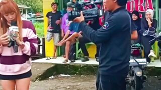 Pinkan mendapat banyak penghasilan dari aksi viralnya.