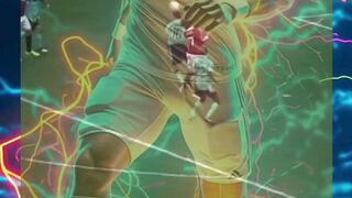 Gol Kevin-Prince Boateng bareng AC Milan, finishing tajam penuh kelas! ????⚽️ #ACMilan #Boateng #Goal #Football #Highlights