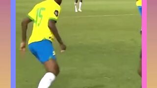 Gol Terbaik Musim Ini? Teboho Mokoena