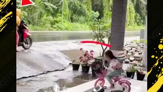 aksi maling ambil emas