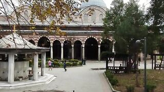 historic mosque exterior on a cloudy day | Professional HD Video
