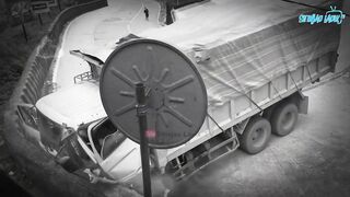 Viral: Sultan's Trailer Truck Suffers Total Torment on the Sitinjau Lauik Slope