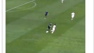 APAAN ITU TENDANGANNN ????????