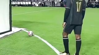 DIDIER DROGBA: THE ULTIMATE BIG GAME PLAYER! ????????????