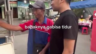 bapak nya gamao jualan lagi