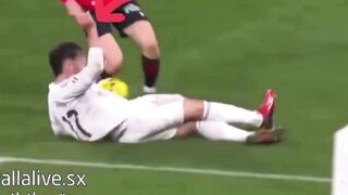 Real Madrid kalah 2–1