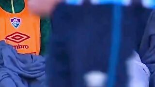 MAKAN GAJI BUTA???? 5 Pemain Termahal Yang Kini Jadi Penghangat Bangku Cadangan????