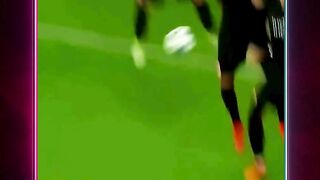 200IQ Saat Tendangan Bebas ???? 2