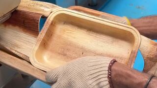 making plates from banana tree skin