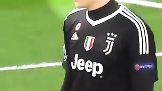 Lucas Vazquez Always Protects Penalty Spot