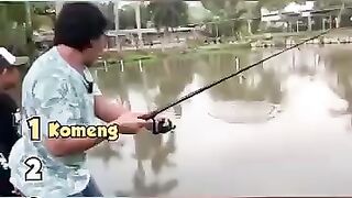 The "Spontan Uhuy" Masterclass (Featuring Komeng)