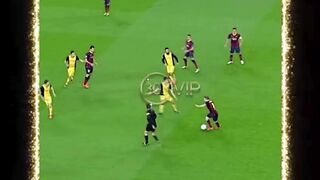 Assist Iniesta. Finish Neymar. Auto gol.