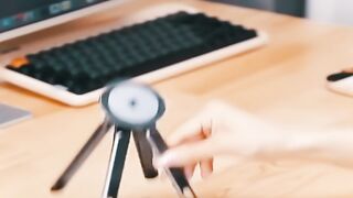 From Desktop to Selfie! The Ultimate Foldable Magnetic Holder for