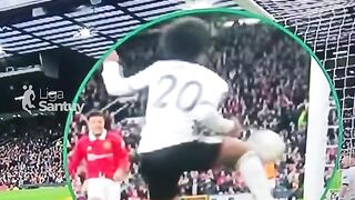 Sepakbola Sudah Gila, 3 Kartu Merah dalam 60 Detik!⚽????