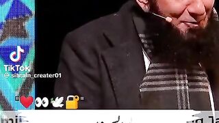 Allha pak ki zat aisi hy