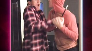 Ketika teman-teman Anda adalah pesulap ????