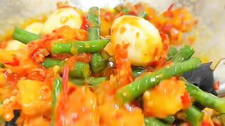Sambal Kentang Kacang Panjang & Telur Puyuh: Pedasnya Nagih, Bikin Ketagihan!