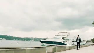 Gözlerine Bakınca Senin ( Ne Olsun ) - Yağız (Official Video)