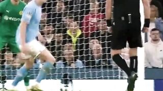 NYALABET - Gol Kungfu Haaland