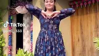 Hit Dance Step ????‍♀️