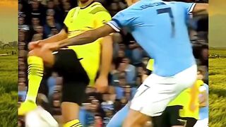 Satu sentuhan, satu visi, satu keajaiban. Trivela yang sempurna… dan gol yang tak terlupakan. ????⚽️