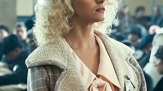 Rick is Running Away From a Horde of Walkers