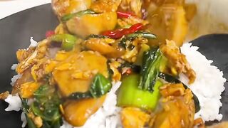 Orak Arik Telur Bakso Sosis: Menu Sahur Sat-Set & Bergizi! ????