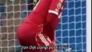 POV: Ketika pertahanan terbaik dunia pun tak berdaya menghadapi serangan kilat! ????