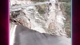 Para wisatawan terjebak di Lachen, Sikkim, India,