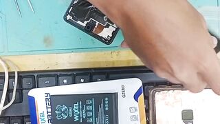 Pergantian batrei handphone google pixel