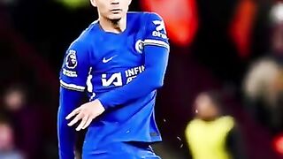 Thiago Silva The Defensive Maestro