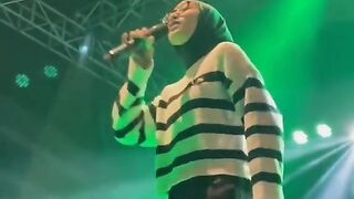 Dalem banget memang lirik lagu ini ????