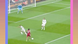 Cuplikan Gol Mohamed Salah