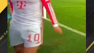 KETIKA BINTANG BOLA UDAH NGGAK BISA NAHAN LAGI