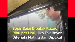 Sopir bajaj di kawasan Tanah Abang