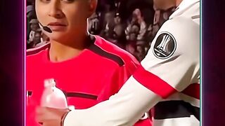 Momen Pemain & Wasit Wanita ????
