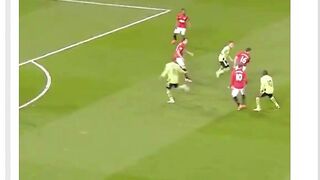 Kalau Wayne Rooney aja bilang ini gol terindah di Premier League… berarti ini bukan gol biasa. ????‍????????
