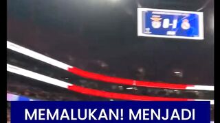 ???? Pemandangan yang benar-benar memalukan