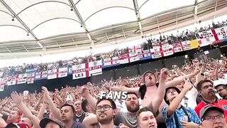Kenapa Fans Bola Sering Teriak Ole
