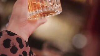 Episode 1 (Pelindung Misterius CEO Cantik)