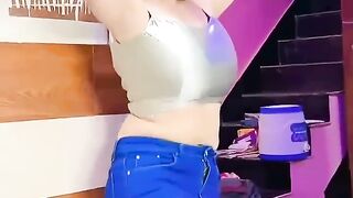 Phir Kisi Ke Chehre Ka