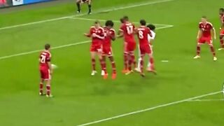 Free Kick Kelas Dunia Cristiano Ronaldo