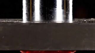 Crushing a Giant Gummy Bear with a Hydraulic Press ???? (So Satisfying)