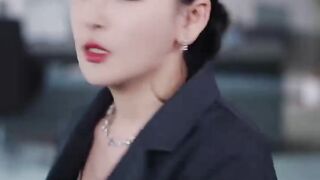 Episode 5 (Pelindung Misterius CEO Cantik)