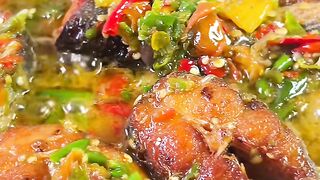 Resep Ikan Sambal Rawit: Pedas, Gurih, Bikin Nagih.