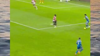Fokus pada Sang Pencetak Gol (Calvert-Lewin) DCL IS ON FIRE! ????????